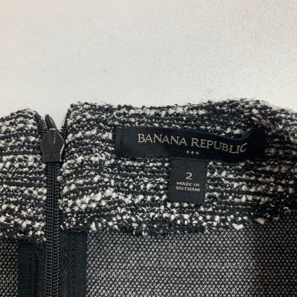 Banana Republic Boucle Sheath Dress Womens 2 Knee Length Back Zip Mid Sleeve - Picture 9 of 13